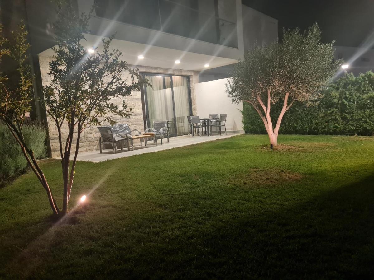 Rosemarine Villas Durrës Kültér fotó
