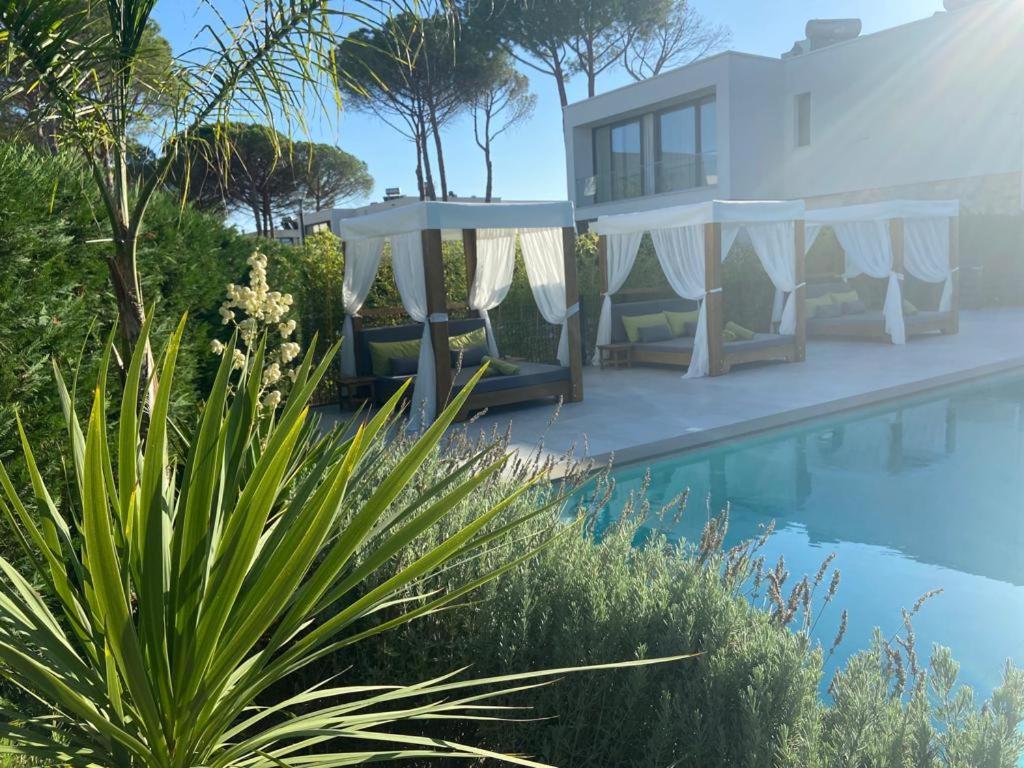 Rosemarine Villas Durrës Kültér fotó